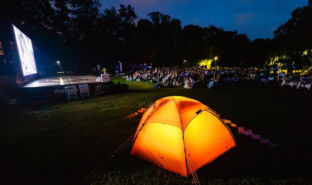 Caravana „Rătăcitorii munților” pornește spre cinema din 11 septembrie