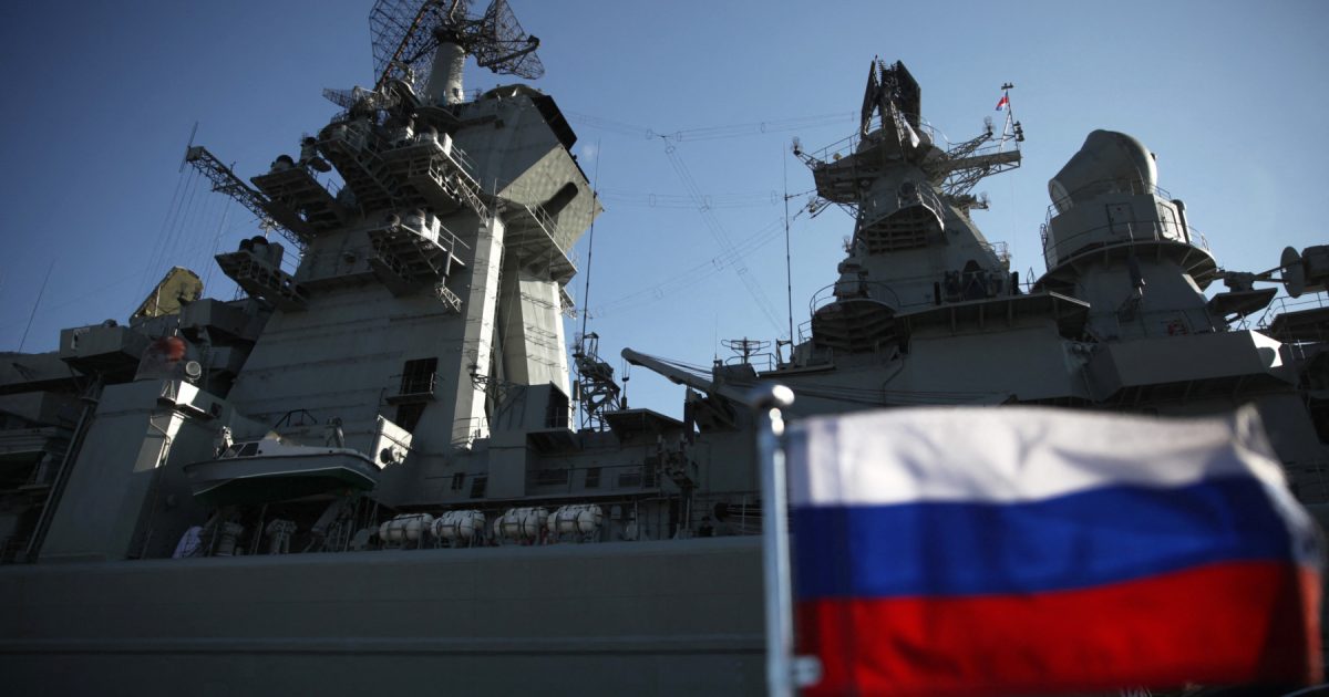 Ucraina: 20 de nave „fantomă” rusești, lovite în Marea Neagră