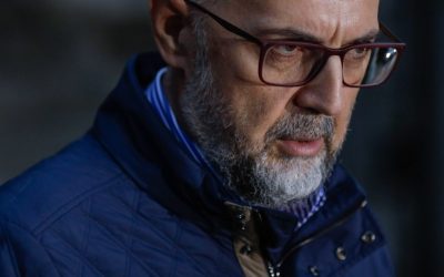 Kelemen Hunor: Simion crește golind: „Stă, se uită la meci, bea o bere…”