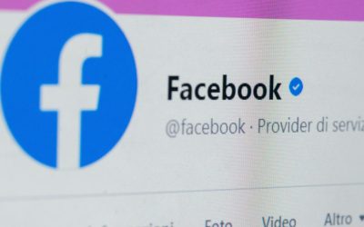 Facebook, picat global duminică dimineață. Desktopul, nefuncțional