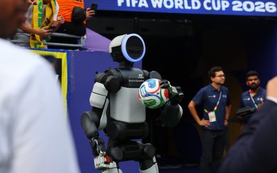 Robot umanoid la Brazilia-Norvegia, adus de Hyundai