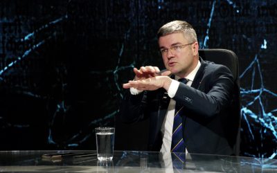 Ministrul Economiei acuză trădare în guvern
