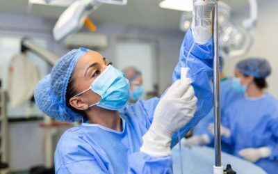 Salarii noi în Sănătate: Legea se pregătește pentru medici, asistente, infirmiere