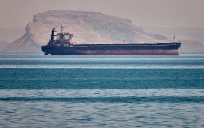Navă atacată în Strâmtoarea Ormuz