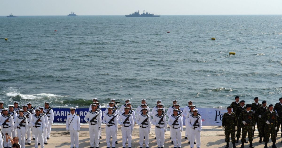 Peste 3.500 de militari, la exercițiu major