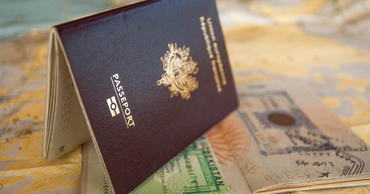 Spania închide granițele cu Italia din Schengen