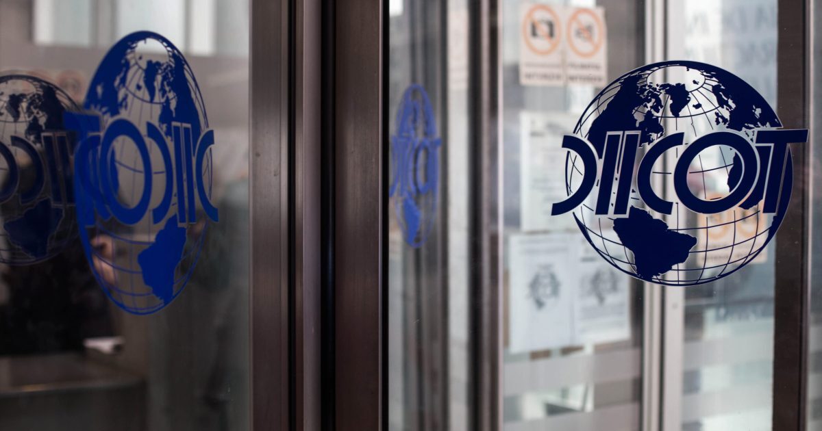 DIICOT: 79 de percheziții anticorupție în țară