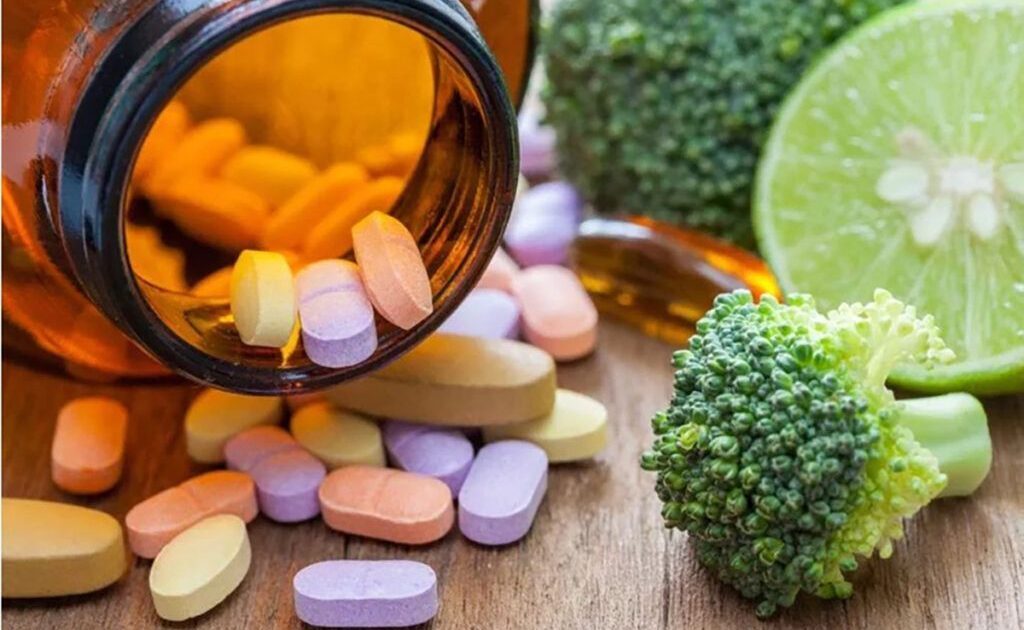 Cardiologii atrag atenția: Pericol la combinarea suplimentului popular cu anticoagulante