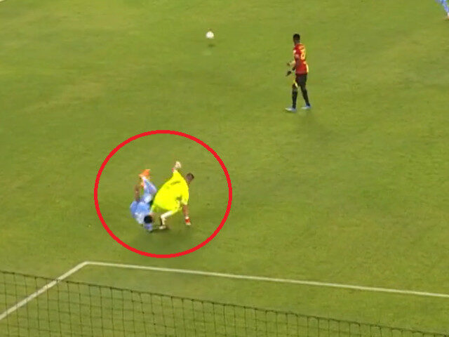 Fotbalist nou la Trabzonspor, accidentat în minutul 20, fanii furioși