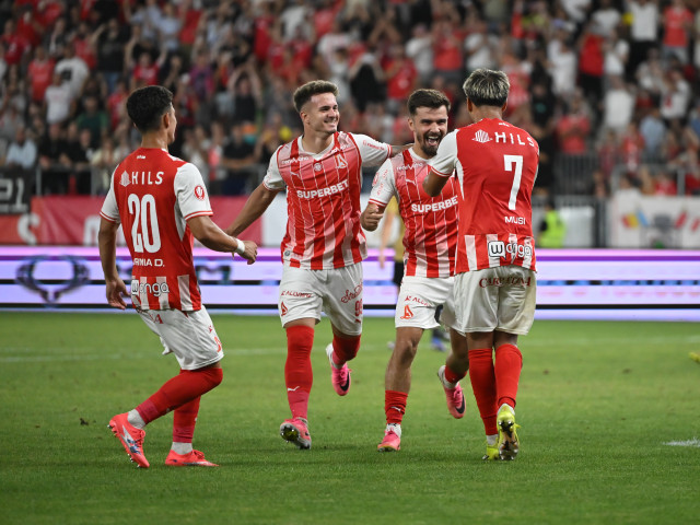 Dinamo sfidează criza: 4-0 cu Voluntari pe Arcul de Triumf