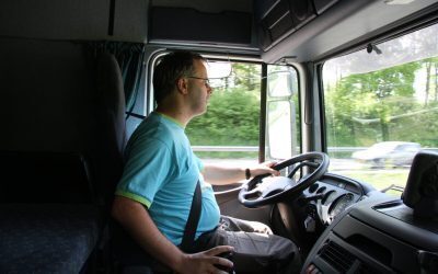 Șoferi de camion în Spania: Salariu săptămânal de mii de euro