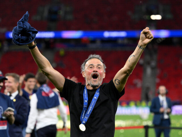Luis Enrique, legenda, scrie istorie în fotbal