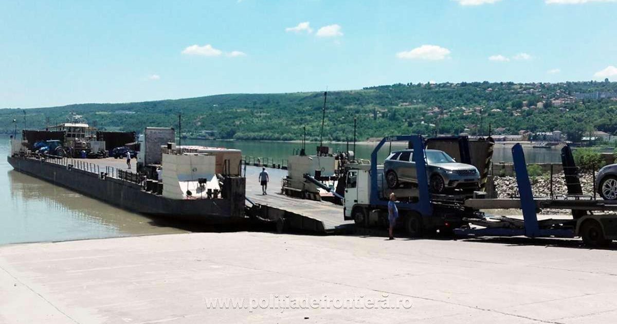 Dunărea secată blochează cursa Călărași-Ostrov