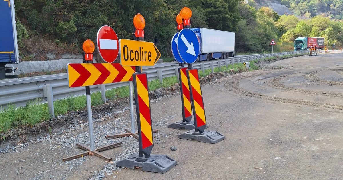 Valea Oltului: Trafic deviat pe DN7 până la final de an