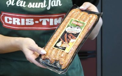 Cris-Tim: Pizza rapidă din lipii cu Cârnați Grătărescu