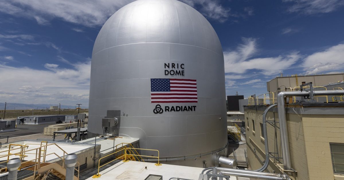 SUA: Pentagonul instalează microreactoare nucleare la baze militare
