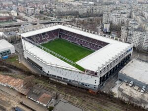 Rapid rupe blestemul CFR-ului, Dobre duce echipa pe primul loc