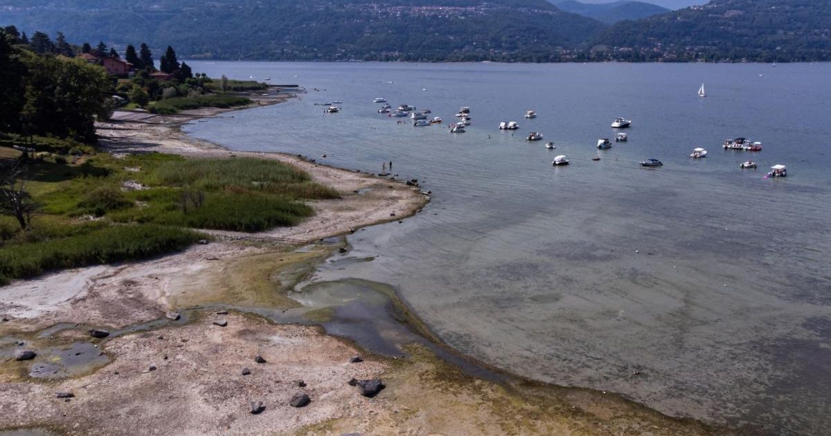 Lacul Maggiore, o mare destinație europeană, pe uscat. Italia și Elveția scot apă din alt lac