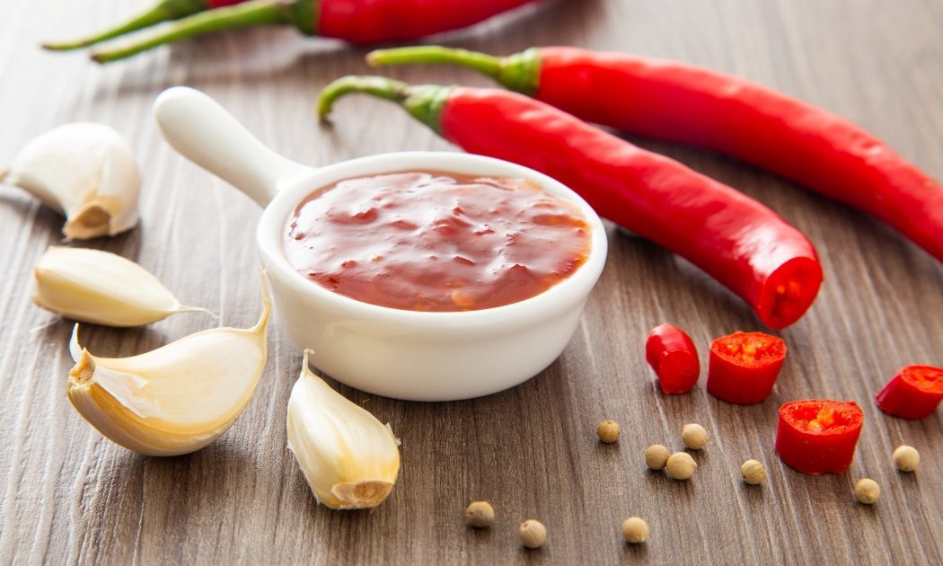 Nutriționiștii aleg sosul picant: Sărac în calorii, dar cu un mare „dar”