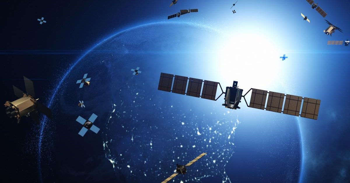 Musk cedează presiunii: Polonia reintră în roamingul Starlink Europa