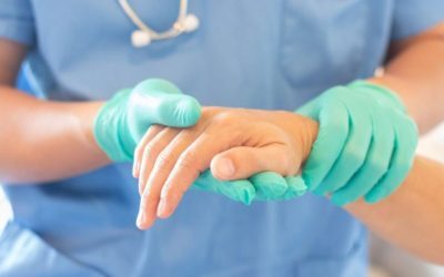 Traumatism mână? Află cum te operezi gratis la noi