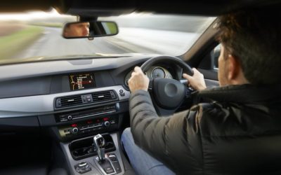 Vitezoman, prins la 172 km/h, escortat la spital pentru tatăl bolnav