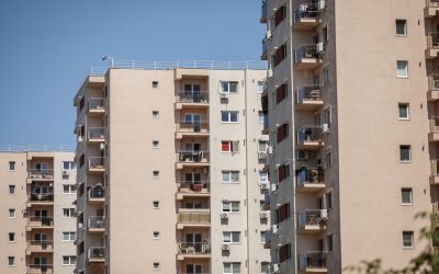 Vecinul îți distruge casa? Ce faci dacă refuză remedierea
