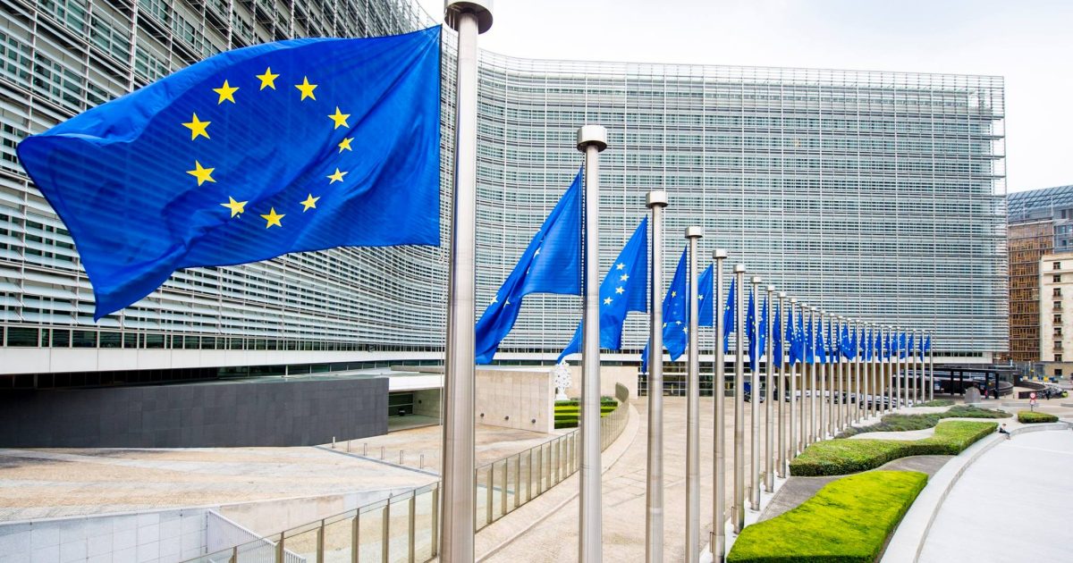 Europa, în pericol? 56% dintre europeni vor o UE mai puternică