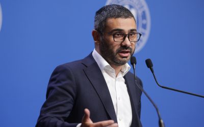 PNL cere explicații PSD: Ministru la bordul zborului spre Mykonos