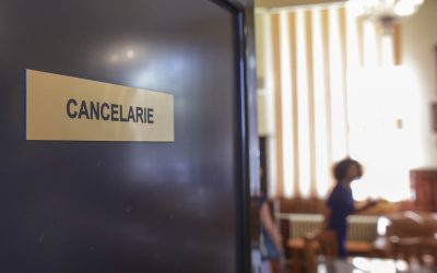 Școli fără dascăli: Educația anunță materiile-problemă