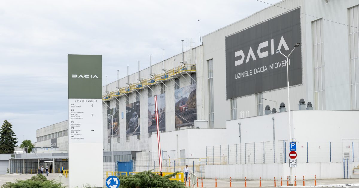 Dacia construiește o centrală solară la Mioveni