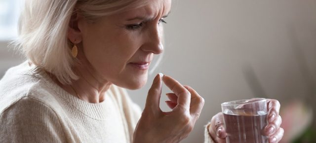 Tratament revoluționar: Oase puternice și slăbire după menopauză
