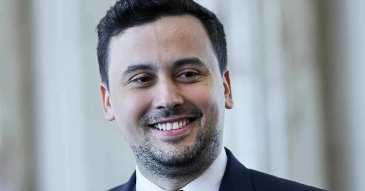 Fonduri UE: Noul ministru promite audit și acuză întârzieri mari